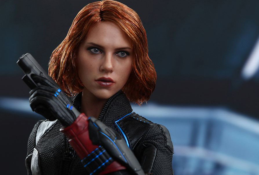 hot-toy-avengers-age-of-ultron-black-widow-14